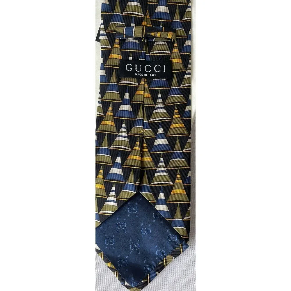 Vintage Gucci Tie Geometric Abstract Print 100% Silk Made In Italy w/Box bag